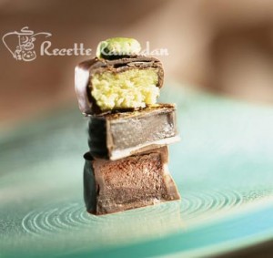 Chocolat fourré à la pâte d'amande